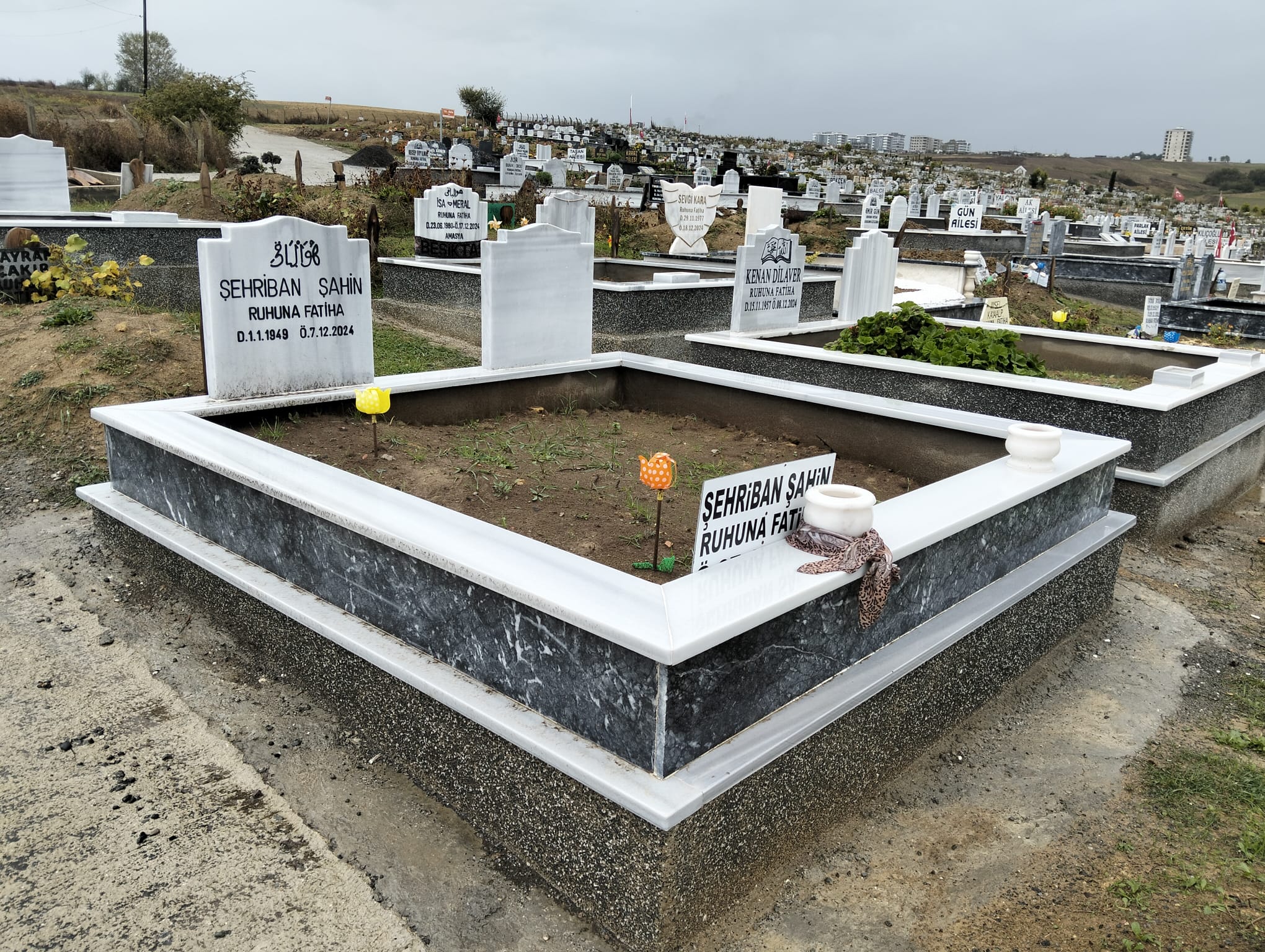 mezar taşı modeli granit