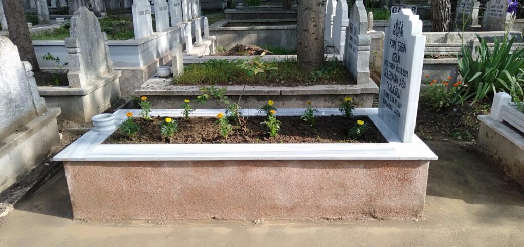 derecik mozaik mezar modelleri